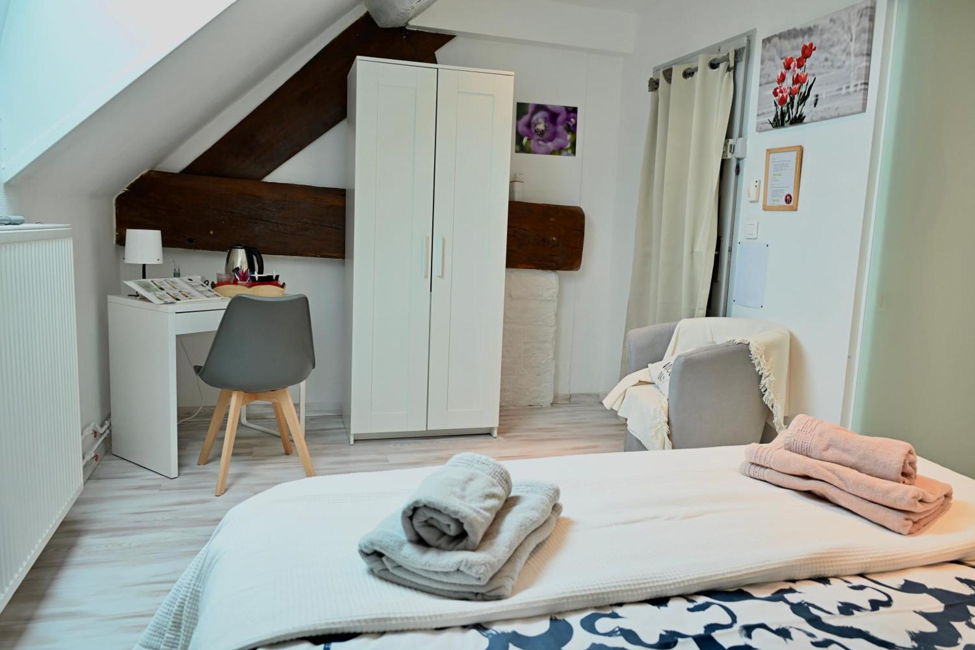 Bed and Breakfast Les Nympheas 52 Orges Exterior foto